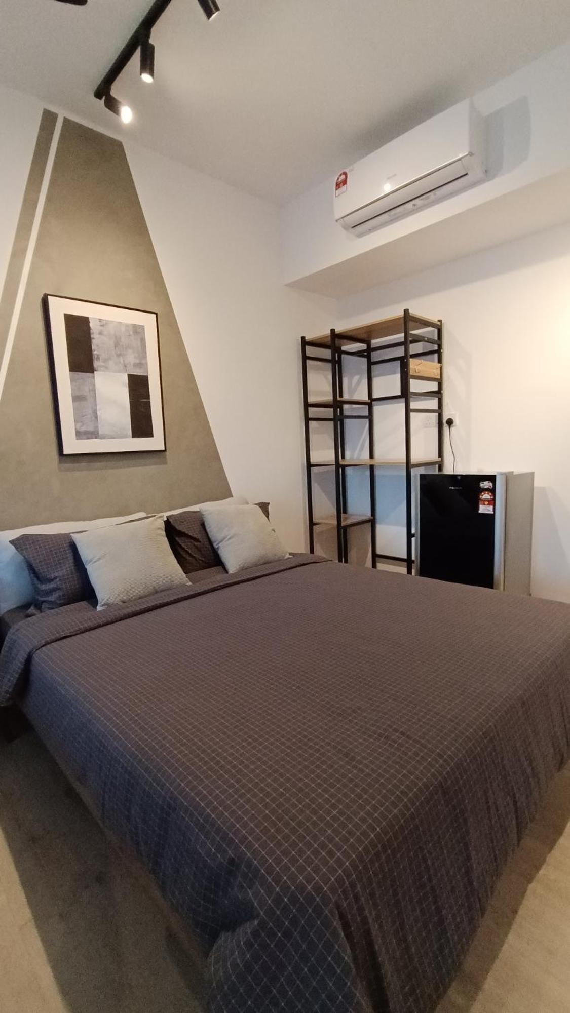 Ferienwohnung C14B Modern Infinity Pool Klcc Balcony View Kuala Lumpur Exterior foto